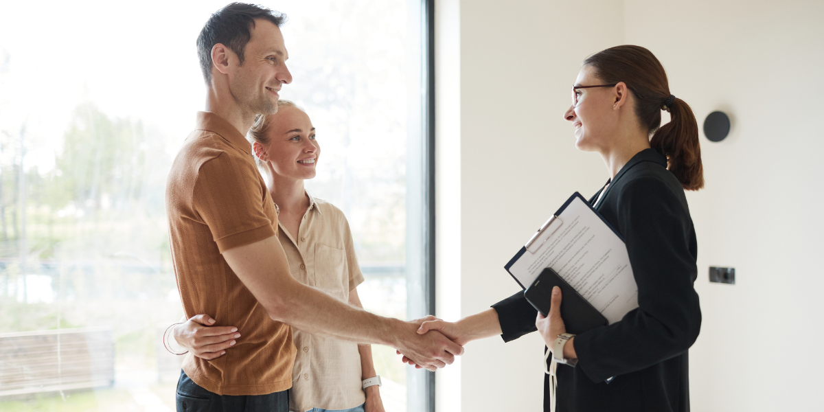 Benefits of Using the Same Realtor for Buying and Selling